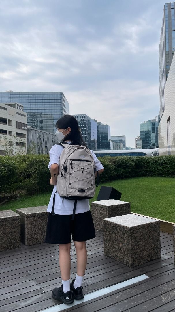Girls wearing backpacks online
