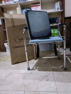 @_COMMODE CHAIR"_ foam