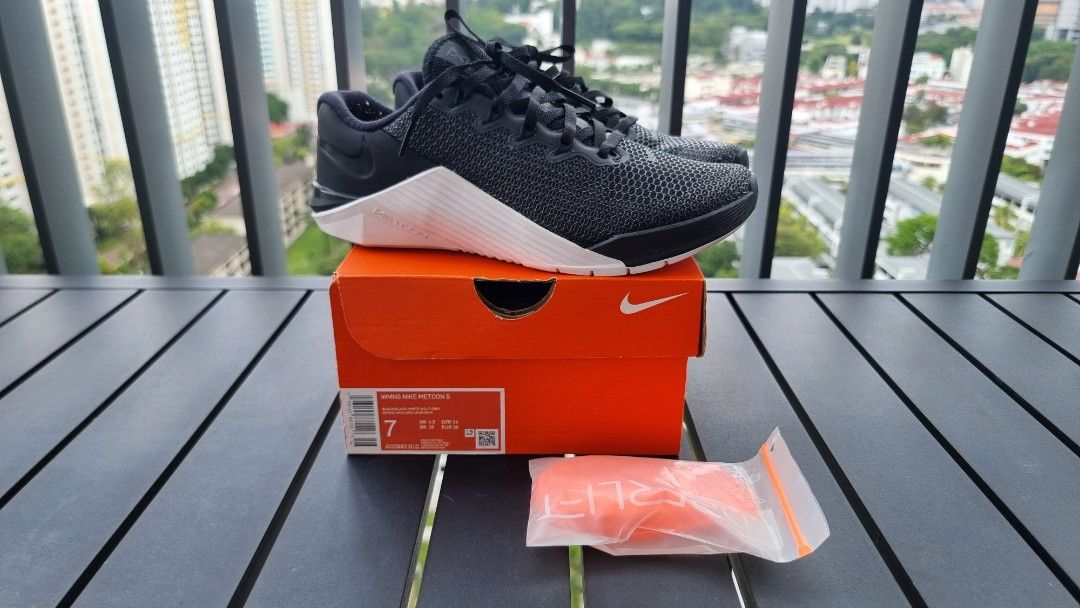 Nike metcon retailers deals