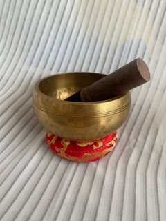 （分類：）位於 。 由 sellthingsouttt 提交（商品編號 1287914236，圖片 1）。簡介： 。