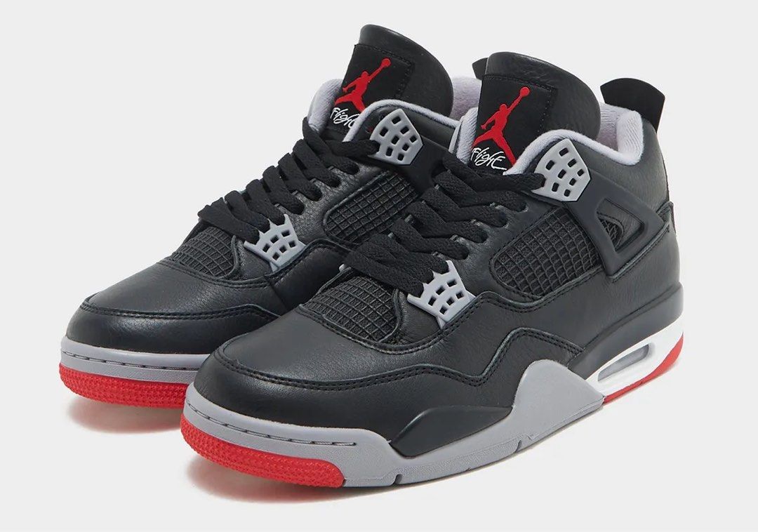 Men's jordan hotsell retro 4 bred