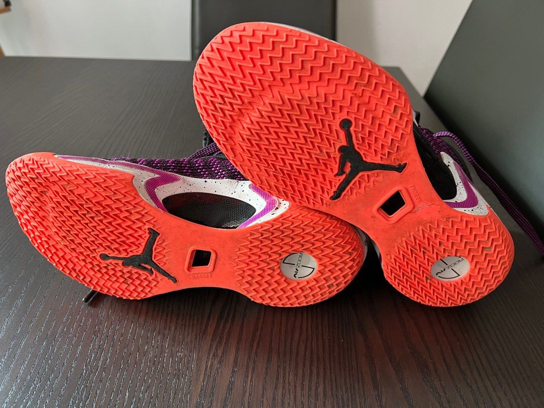 Girl jordans size best sale 5.5