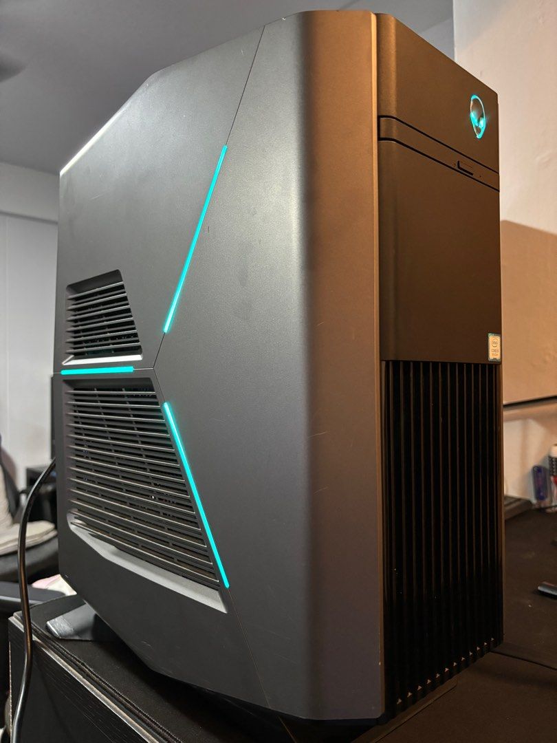 ALIENWARE AURORA R7 Gaming Desktop Computer PC CPU Processor intel i5 Storage NVMe PCIe M.2 SSD 512GB Ram 16GB DDR4 Nvidia GeForce Graphics GPU