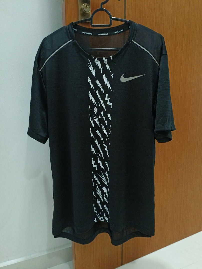 nike miler lightning bolt t shirt