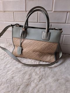 (Kategori: ) berada di . Dikirim oleh dessyprelovedbag (ID iklan 1288077065, Gambar 1). Deskripsi: .