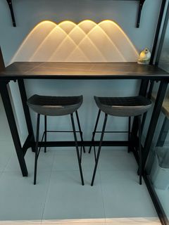 Used bar outlet tables and chairs