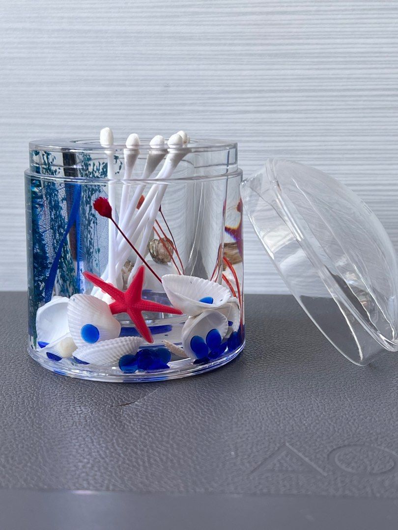 Bathroom Set (Category: Other Home Decor) located in Singapore. Submitted by miumiutay (Listing ID 1287940974, Image 2). Description: Seashells, flowers, leaves in between wall of containers filled with water, moves along when container is moved..