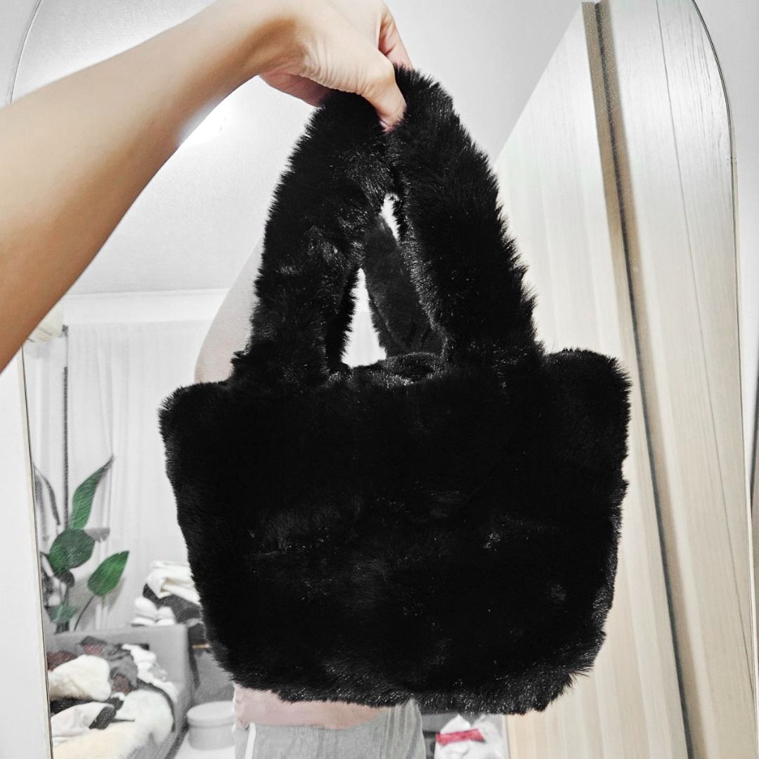 BN Furry Fluffy Mini Tote Bag in Black Women s Fashion Bags