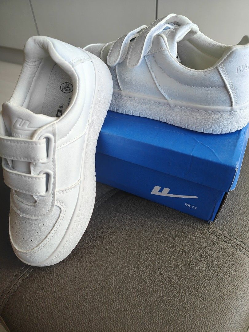 White school shoes online hot sale