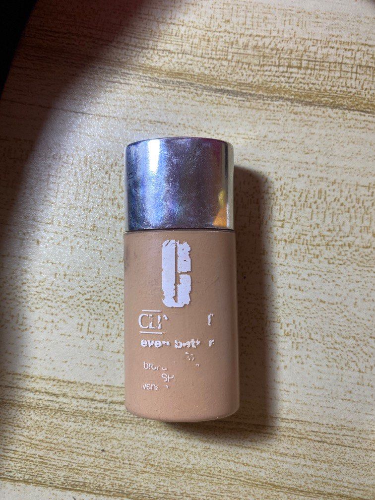 Clinique Even Better Foundation - Honey (Category: Makeup) located in Manila. Submitted by maxp413 (Listing ID 1287933603, Image 1). Description: FREE FOR ANY 1 OF MY LISTINGS!!! 40% full not my shade anymore Guaranteed original bought in the Clinique store in the US. Bought in 2018 and don’t know expiry date but I still used it this year. Get at your own risk!.