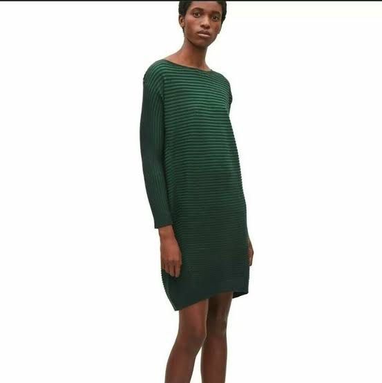 COS MERINO wool ribbed dress Women s Fashion Dresses Sets Dresses on Carousell