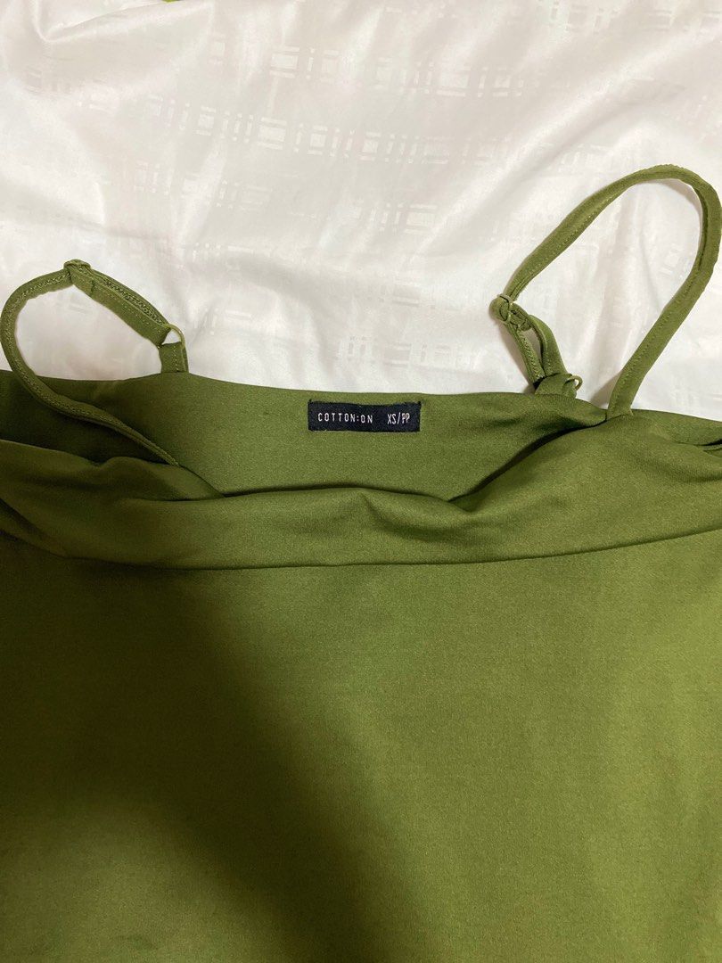 Cotton On Bodycon Dress (Category: Dresses) located in Dasmarinas. Submitted by loraspreloves (Listing ID 1288042374, Image 2). Description: Selling: Cotton On Bodycon Dress Size: XS Condition: 10/10 Price + sf MOP: Gcash, BDO .