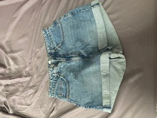 (Category: ) located in . Submitted by jokookie (Listing ID 1287994126, Image 1). Description: .