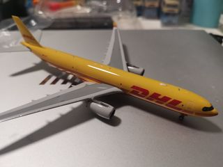（分類：）位於 。 由 charlottemini 提交（商品編號 1288017179，圖片 1）。簡介： 。