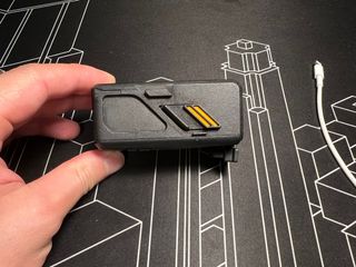 （分類：）位於 。 由 caro14 提交（商品編號 1288080437，圖片 1）。簡介： 。