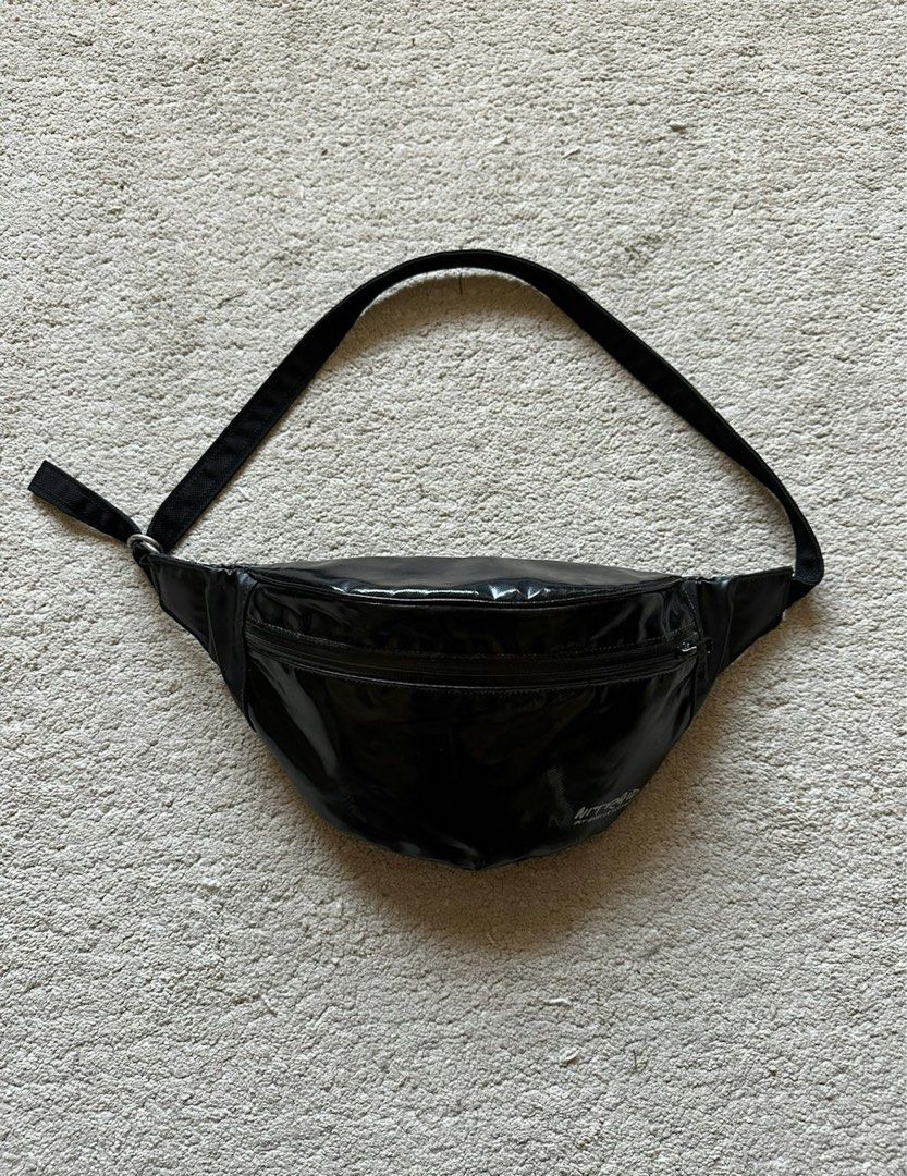 futura laboratories × nitraid Futura Laboratories X Nitraid Japan VinylSling bag, Men's Fashion
