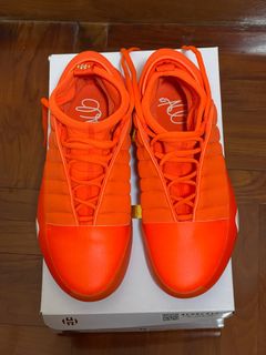 （分類：）位於 。 由 bballsneakers 提交（商品編號 1288067830，圖片 1）。簡介： 。