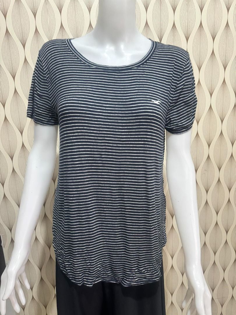 Hollister black and white striped shirt deals