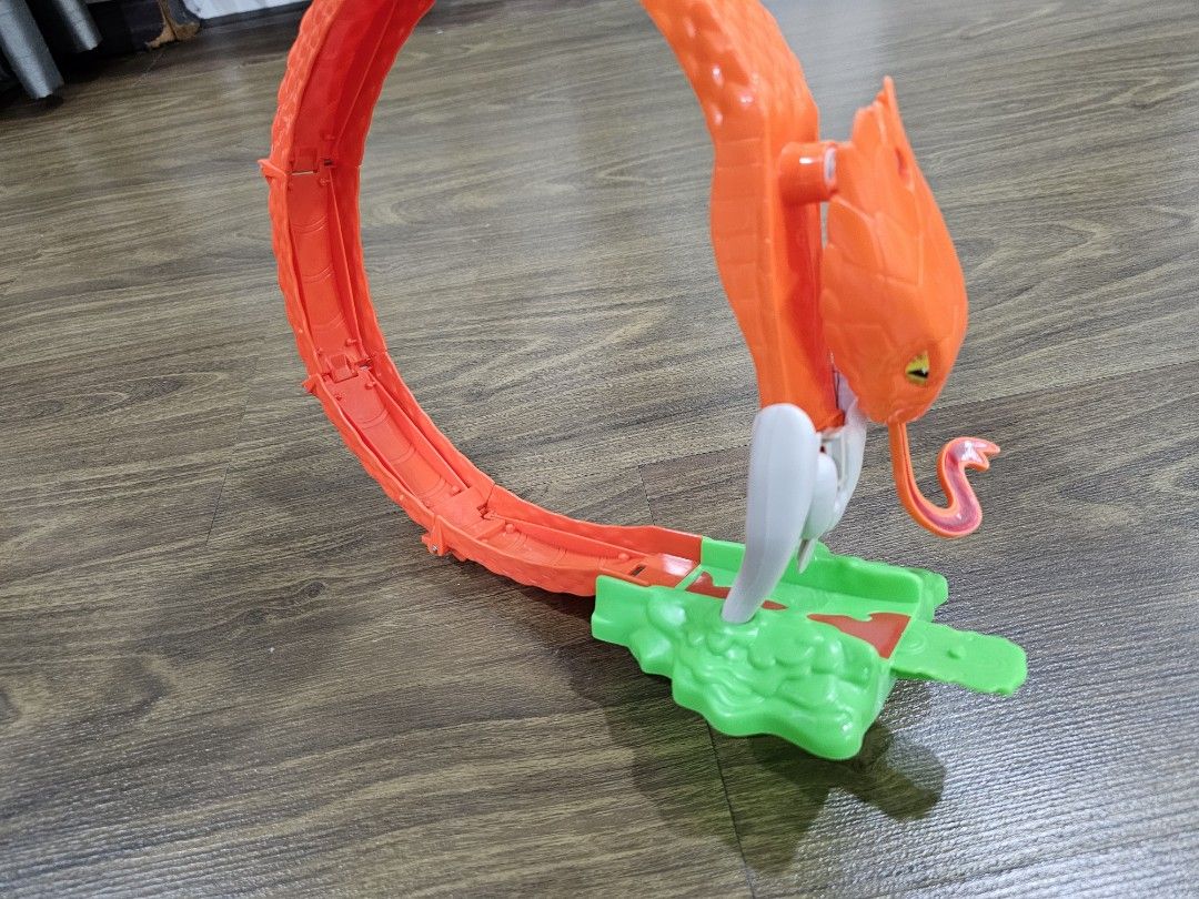 Hot wheels cobra coil on sale