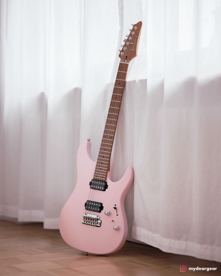 Ibanez clearance shell pink