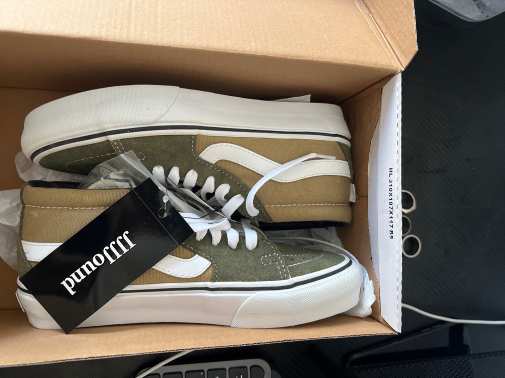 US5 JJJJound Vans Green Women s Fashion Footwear Sneakers on Carousell