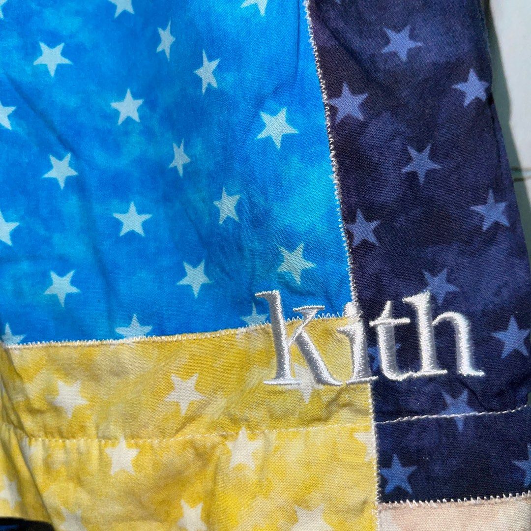 Kith Starry Quilt Shorts (Category: Shorts) located in Makati City. Submitted by unclesource (Listing ID 1288064048, Image 2). Description: Excellent condition 26”-34” waist, 16.3” length.