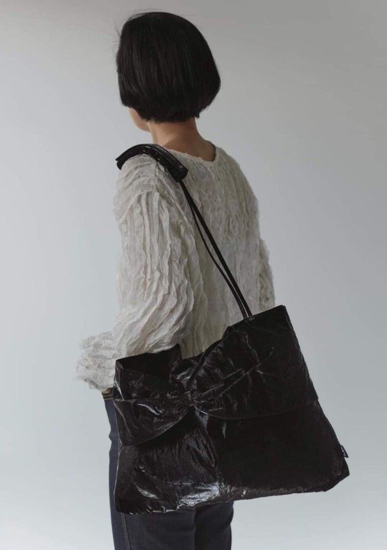 Kwani My Dear Bow Bow Tote, 女裝, 手袋及銀包, 單肩包- Carousell