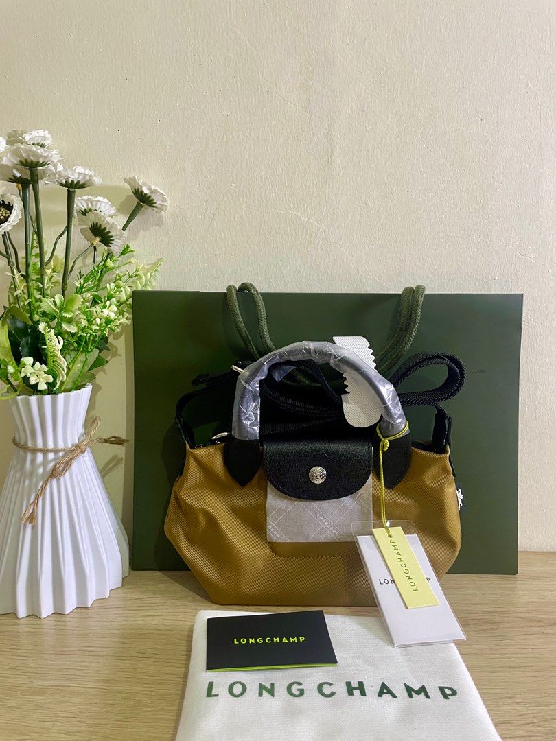 Longchamp energy xs mini authentic (Category: Luxury Bags & Wallets) located in Cabuyao City. Submitted by luxbymishy (Listing ID 1288018905, Image 3). Description: Brand new complete inclusions .