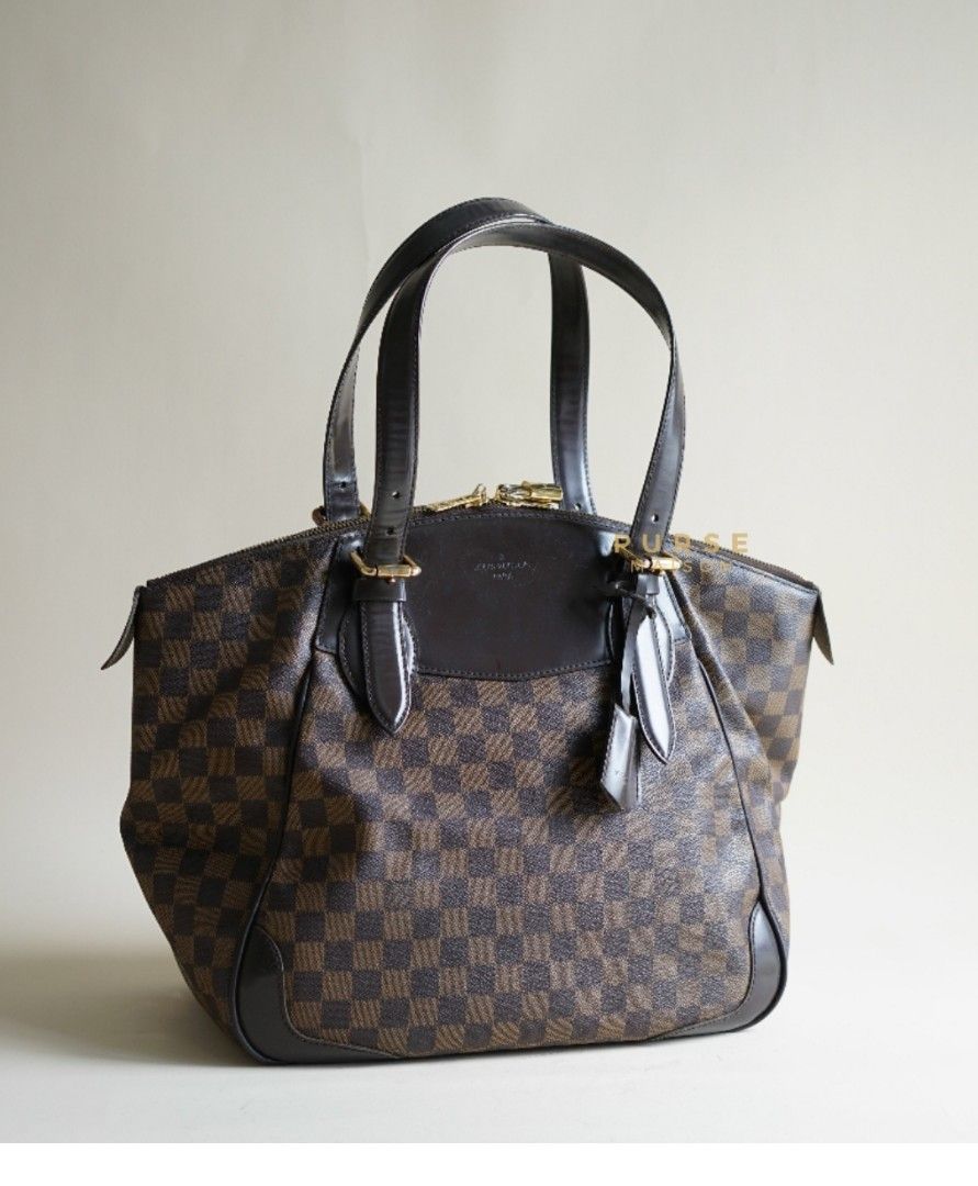 Louis Vuitton Verona GM in Damier Ebene Canvas (Date Code: VI1110) (Category: Luxury Bags & Wallets) located in Taguig. Submitted by pursemaison (Listing ID 1288049063, Image 1). Description: Louis Vuitton Verona GM in Damier Ebene Canvas (Date Code: VI1110) ✨Php 48,000 *Additional 3.85% for straight credit card payments *Available for 3 months layaway with 1% interest per month *BDO credit card up to 36 mos & Citibank credit card up to 24 mos (w