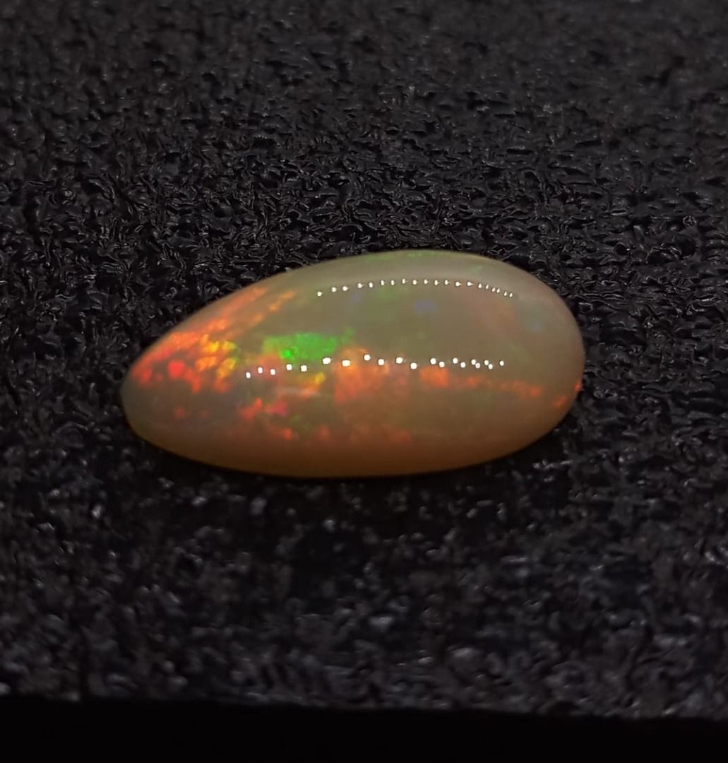 White opal store color