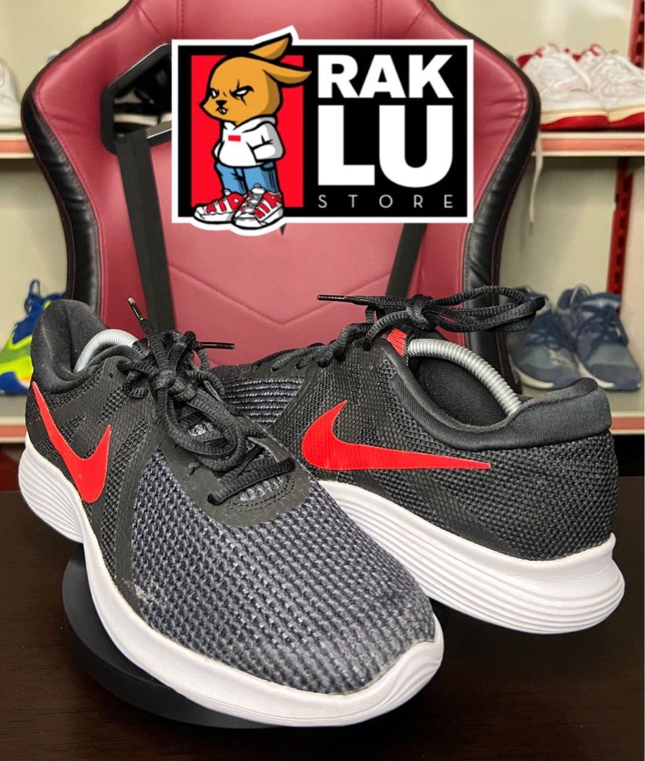 Nike revolution outlet 4 black red