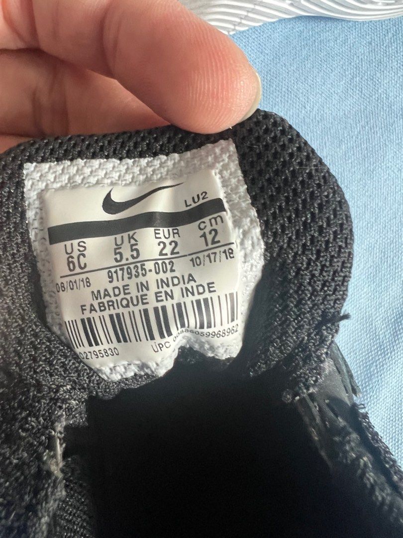 NIKE SNEAKERS - Black - US 6C (Category: Babies & Kids Fashion) located in Pasig City. Submitted by preluvedstuff (Listing ID 1288070868, Image 3). Description: Nothing but AUTHENTIC; pre-loved by my baby boy :).