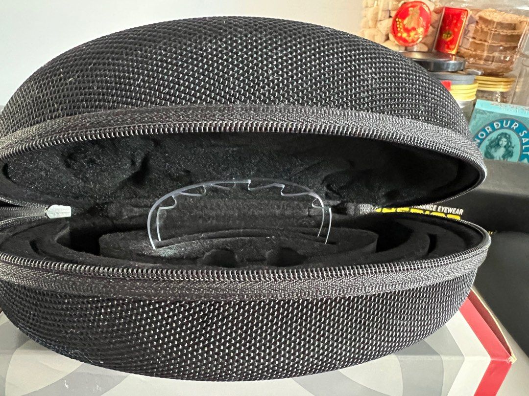 Oakley vault usa shop