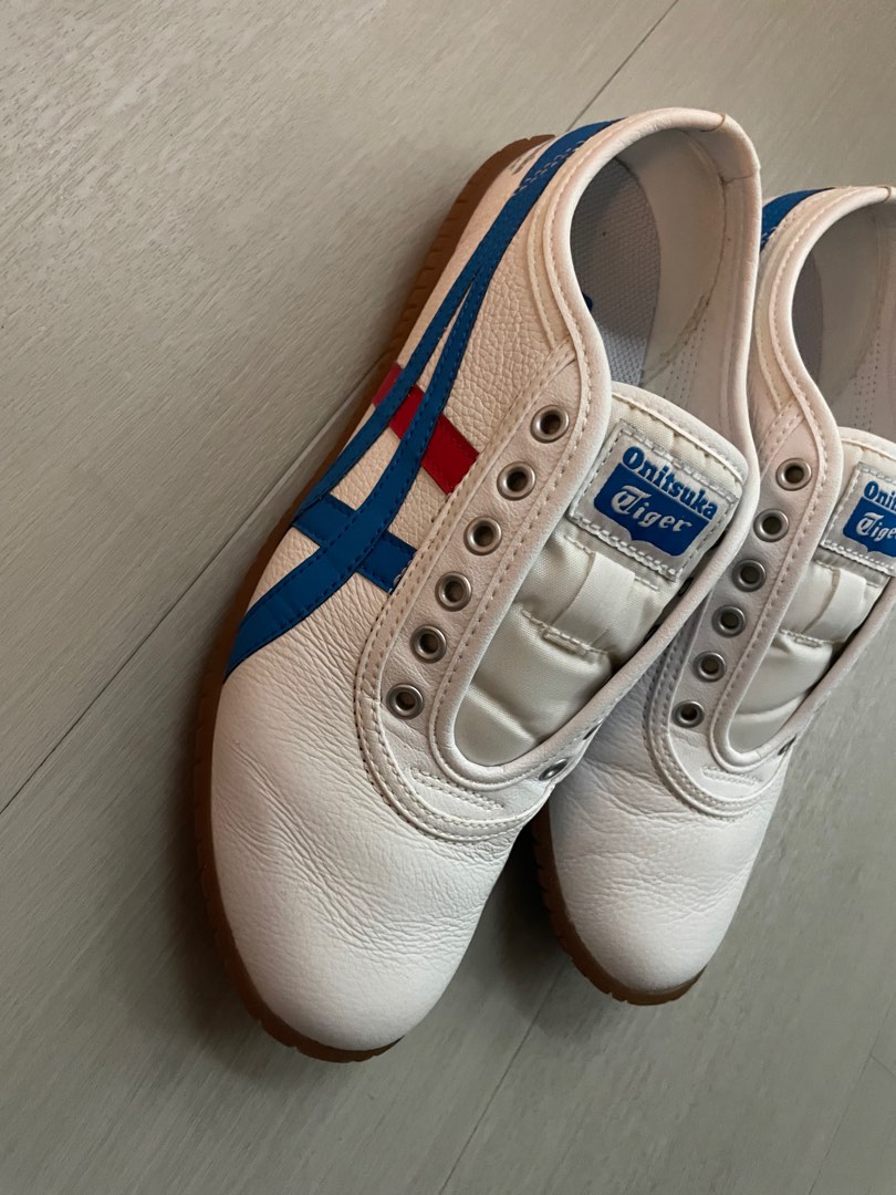Onitsuka Tiger Tsunahiki Slip on shoe sneaker laceless Women s