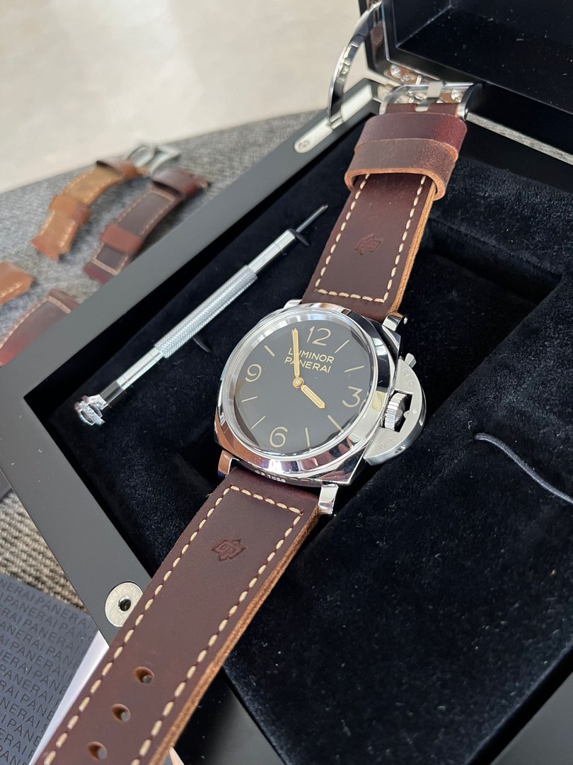 Panerai 372 Luxury Watches on Carousell