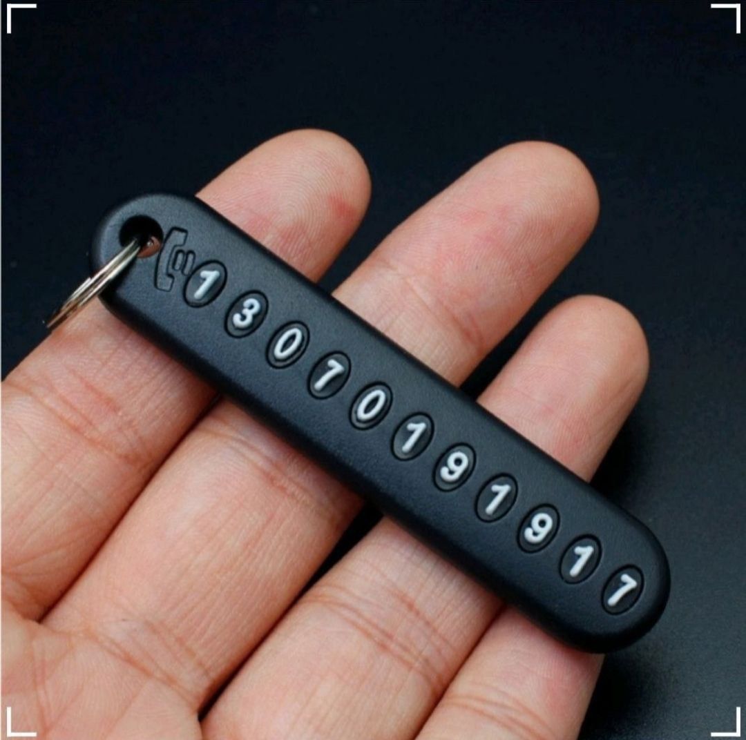 Gadget keyring top