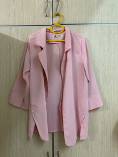 (Category: ) located in . Submitted by closetbysufi (Listing ID 1288091585, Image 1). Description: .