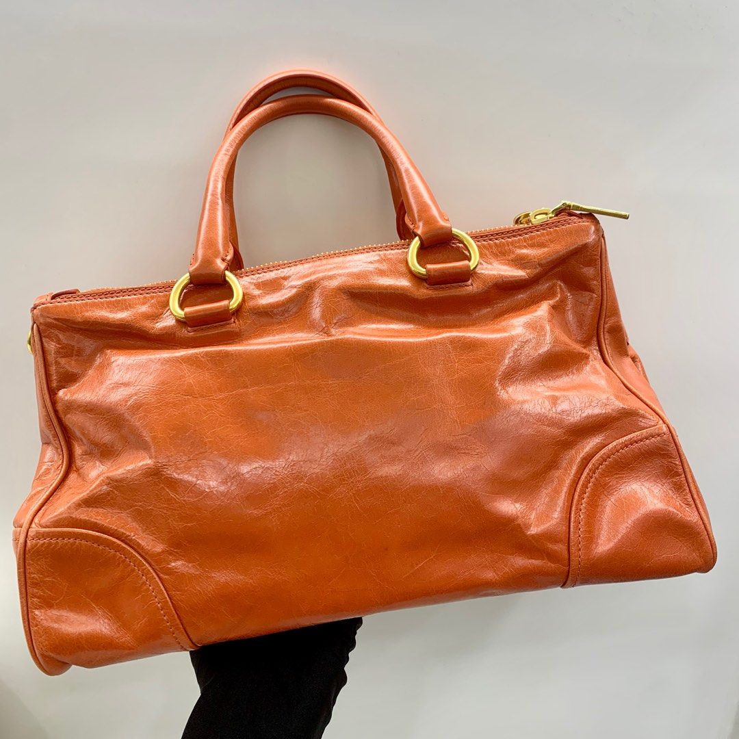 Prada bn2324 sales