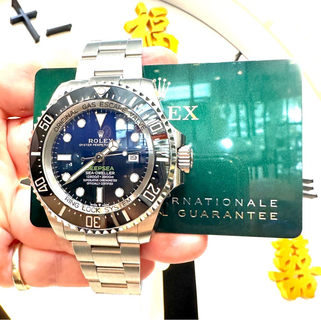 Rolex - Some pics of the new Deepsea Challenge