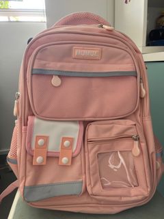 (Category: ) located in . Submitted by hazelmeng123 (Listing ID 1287960137, Image 1). Description: .
