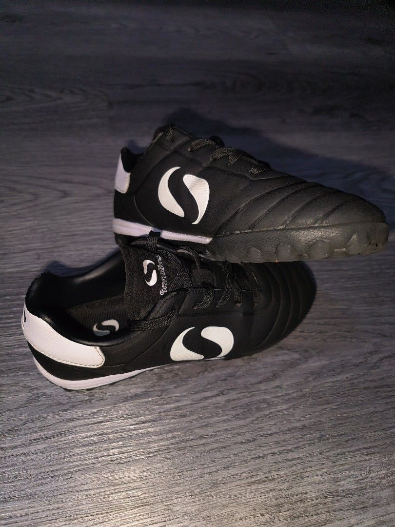 Children's sondico football boots on sale