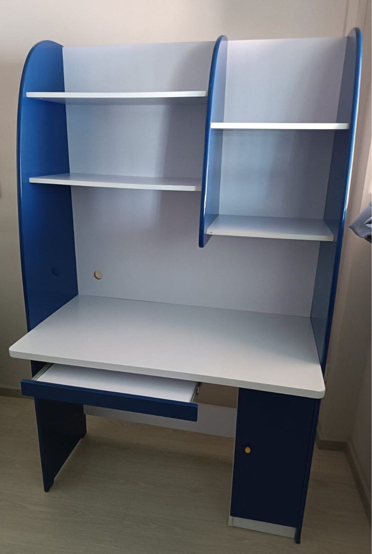 Study Table (Category: Tables & Sets) located in Singapore. Submitted by legendary26317 (Listing ID 1287944423, Image 1). Description: Self collect/self arrange for delivery at 243 tampines st 21.