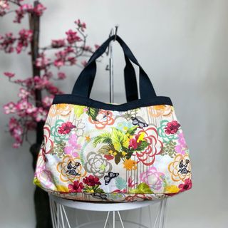 (Kategori: ) berada di . Dikirim oleh mentalitas.thrift (ID iklan 1287998992, Gambar 1). Deskripsi: .