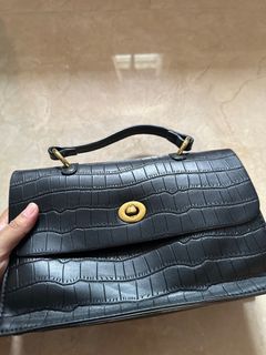 (Kategori: ) berada di . Dikirim oleh telllx9 (ID iklan 1287918552, Gambar 1). Deskripsi: .