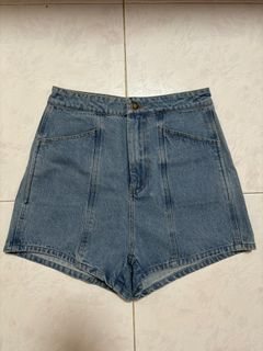 (Category: ) located in . Submitted by sg444 (Listing ID 1288022811, Image 1). Description: .