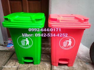 TRASHBIN WITH FOOT PEDAL 60LITERS