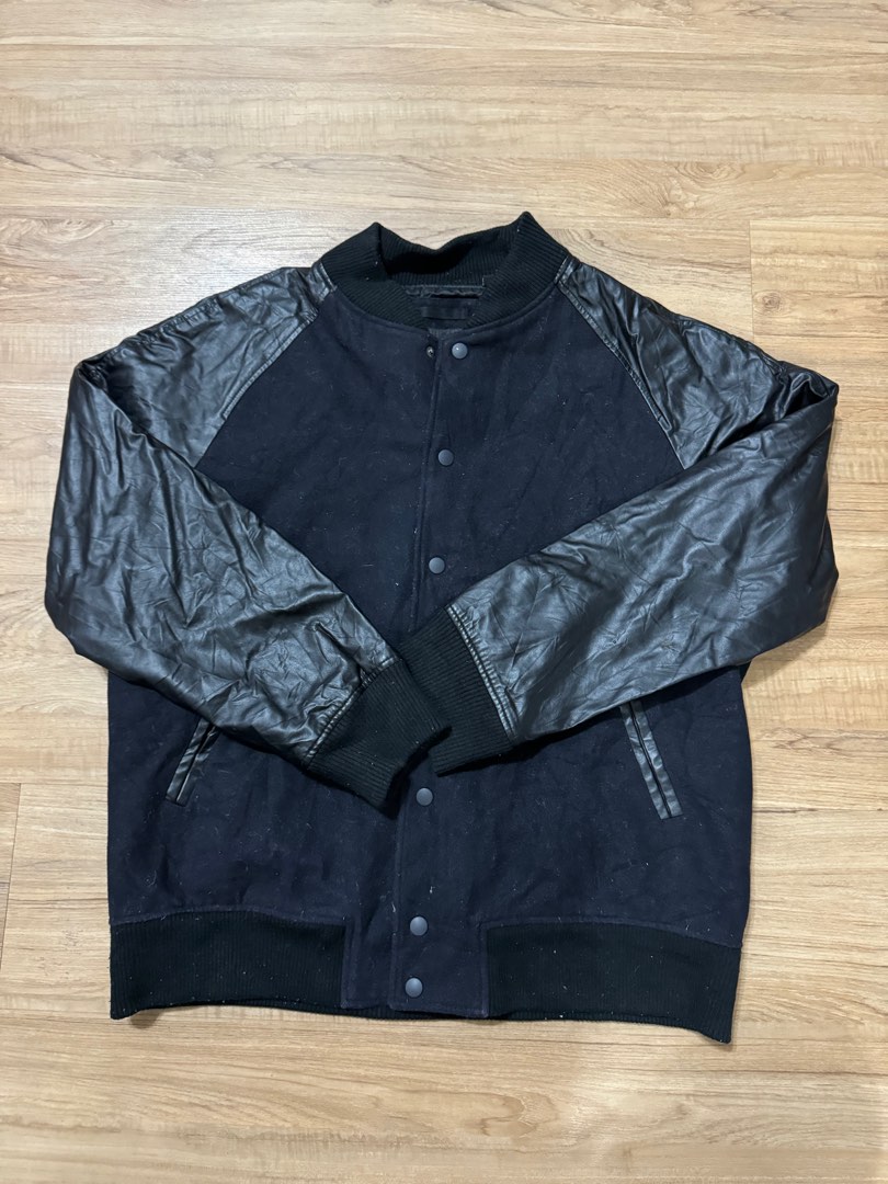 Varsity jacket uniqlo 2025