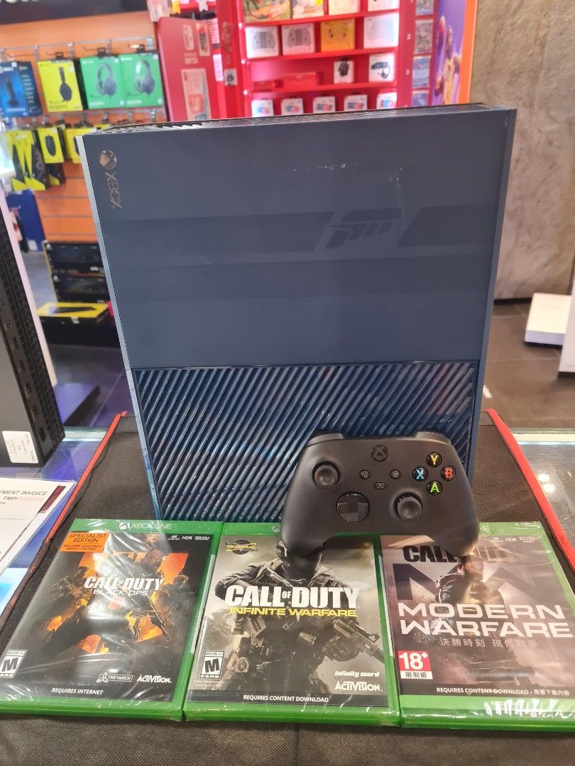 Used Xbox one slim and X Video Gaming Video Game Consoles Xbox