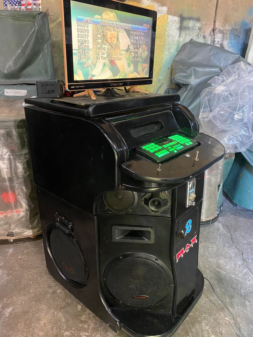 Videoke machine, Audio, Other Audio Equipment on Carousell