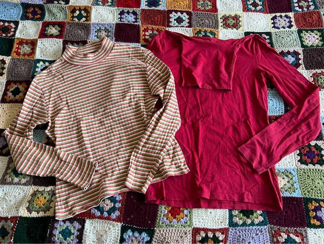Red striped clearance turtleneck